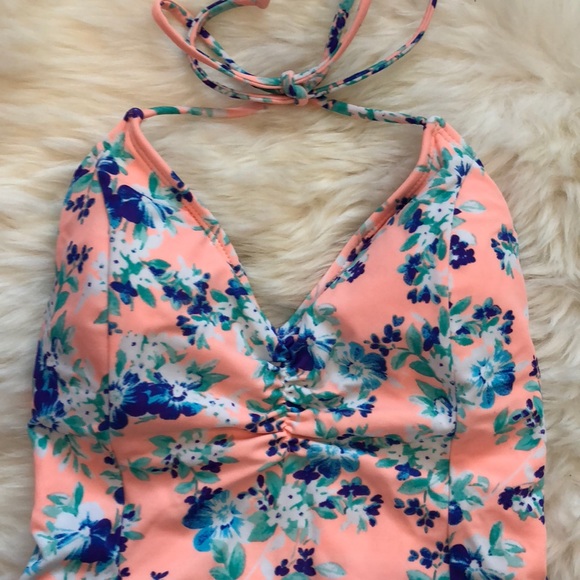 Peach Floral One Piece - Picture 4 of 4